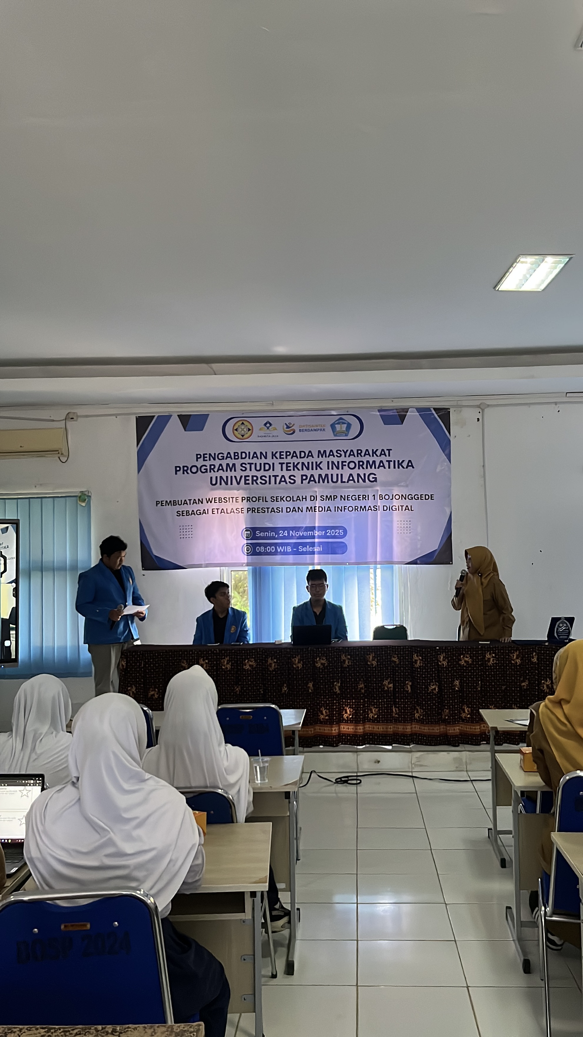 Sosialisasi dan Pelatihan: Peluncuran dan Peresmian Website Profil SMP Negeri 1 Bojonggede